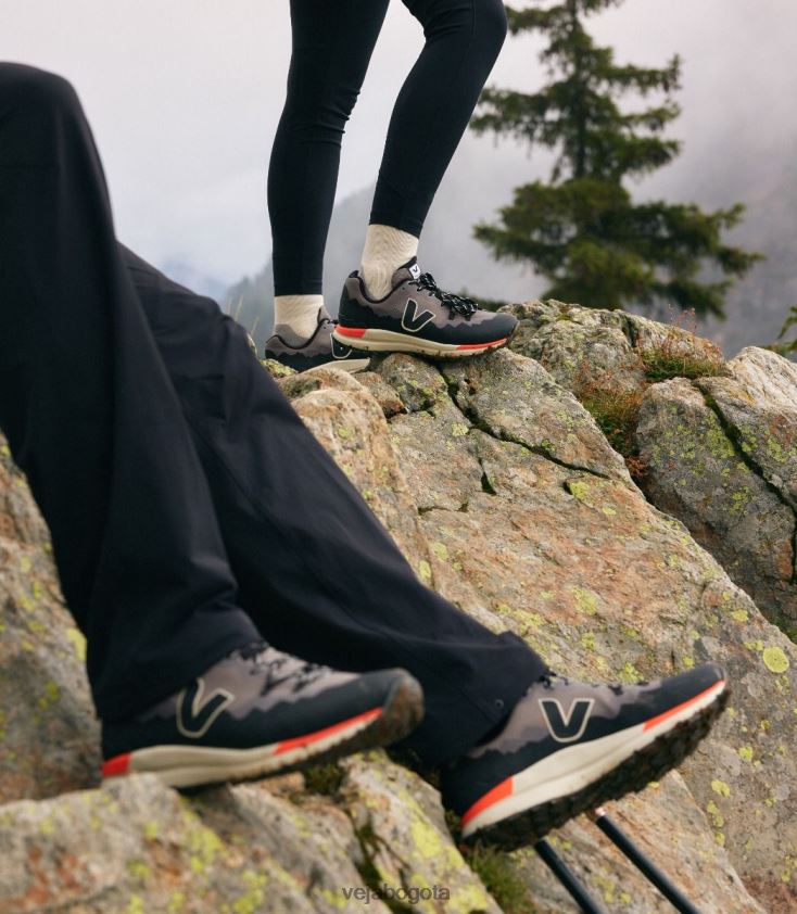 Veja Z6JRPR1fitz roy trek shell basalto negro