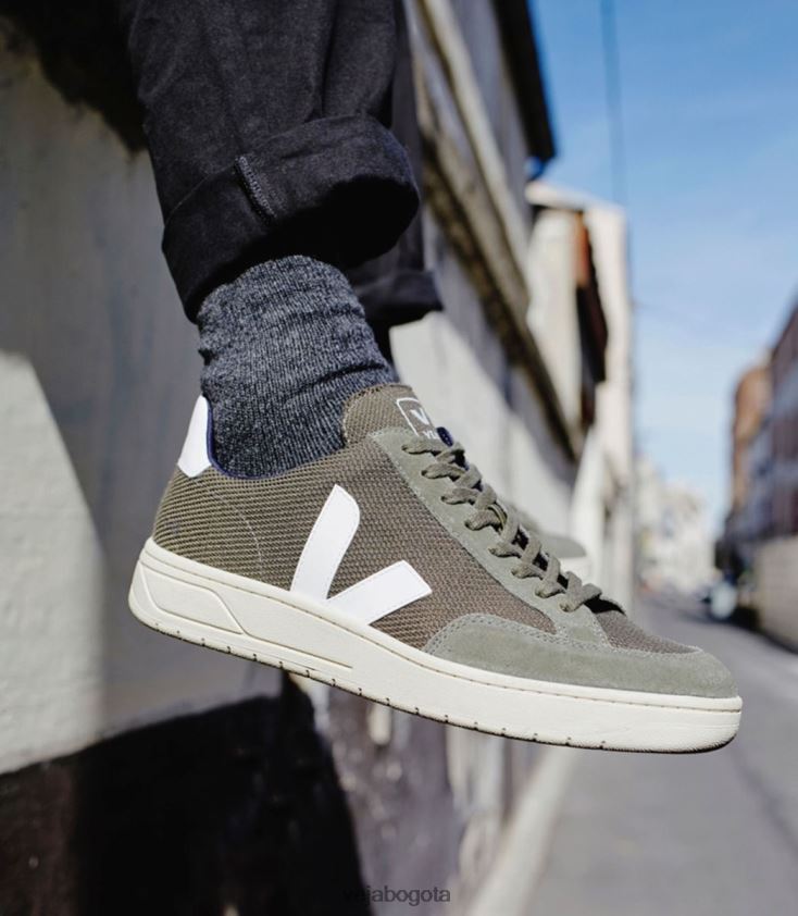 Veja Z6JRPR30v-12 vegano b-mesh oliva blanco